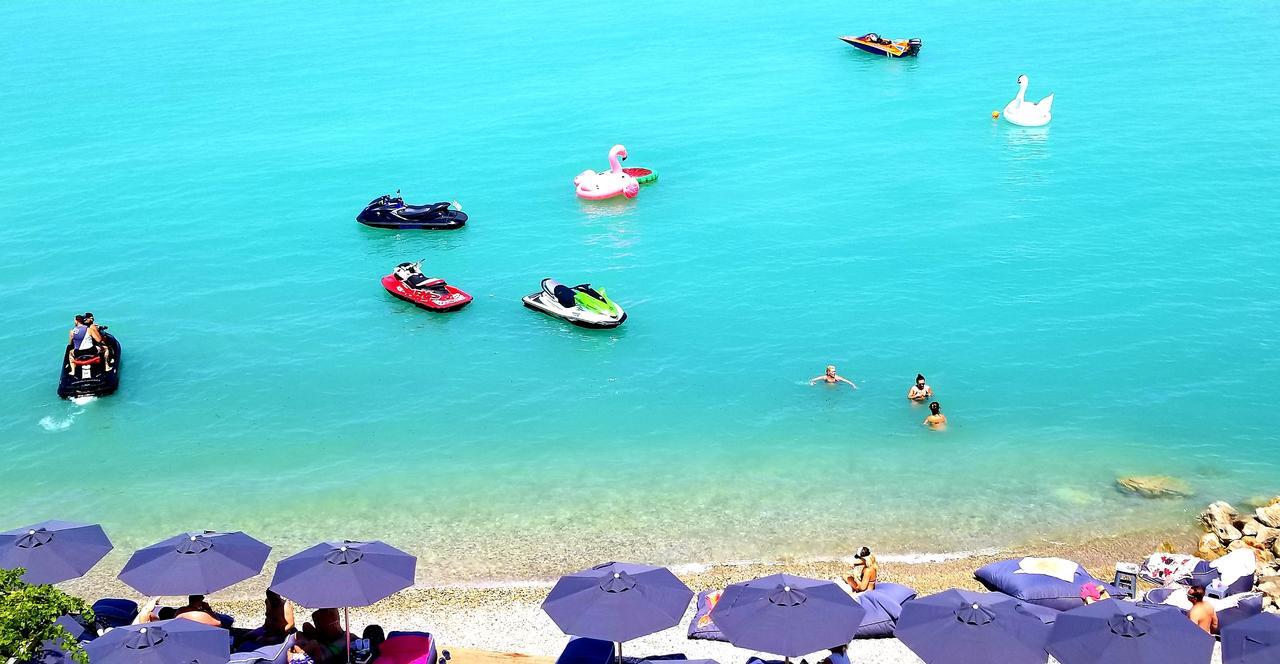Marzi Boutique Hotel Nerantza Ngoại thất bức ảnh